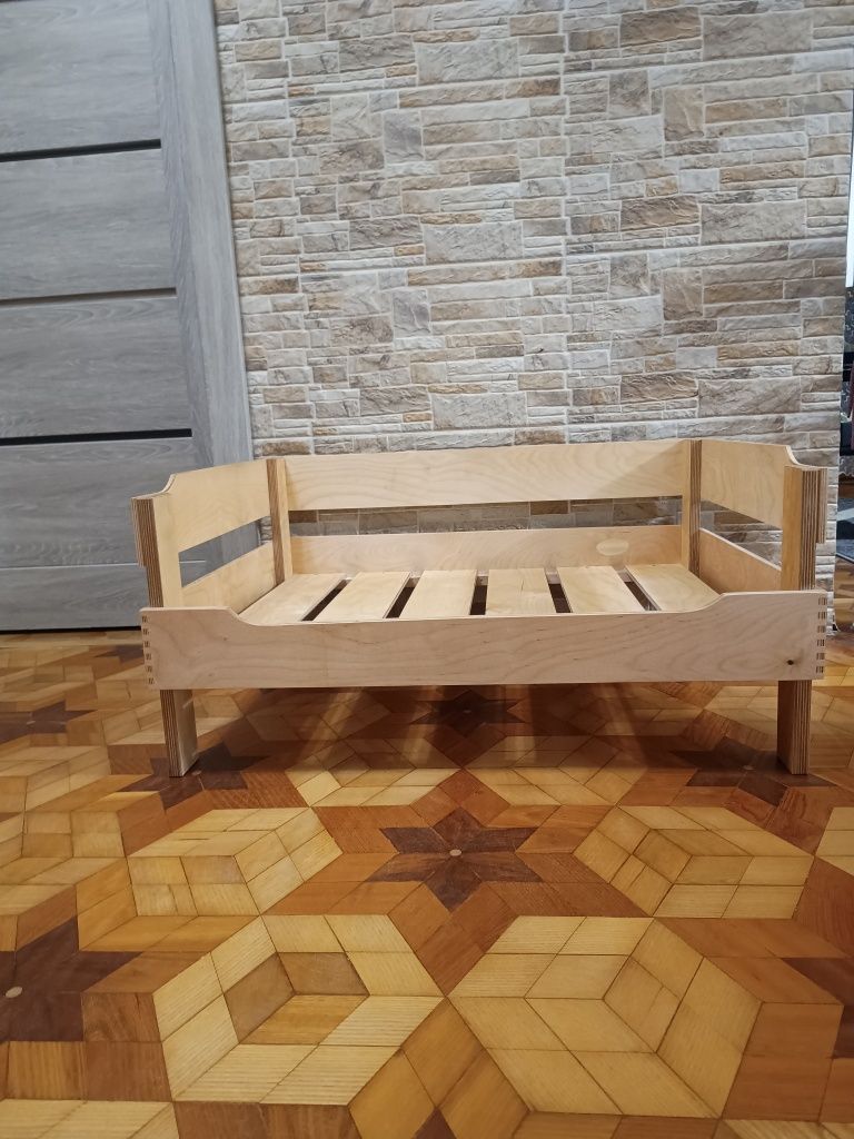 Legowisko dla psa na nóżkach 80x60 cm