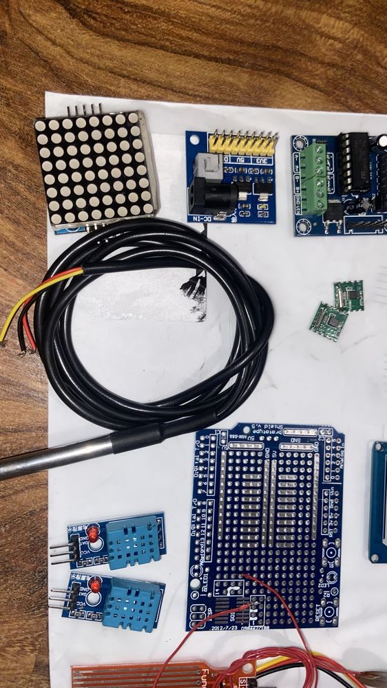 Zestaw arduino, moduły czujniki, dht11, ds18, nodemcu uno nano rtcc