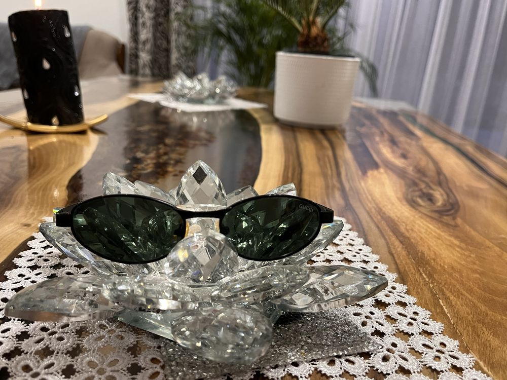 Okulary przeciw słoneczne Gucci (vintage style) matrix