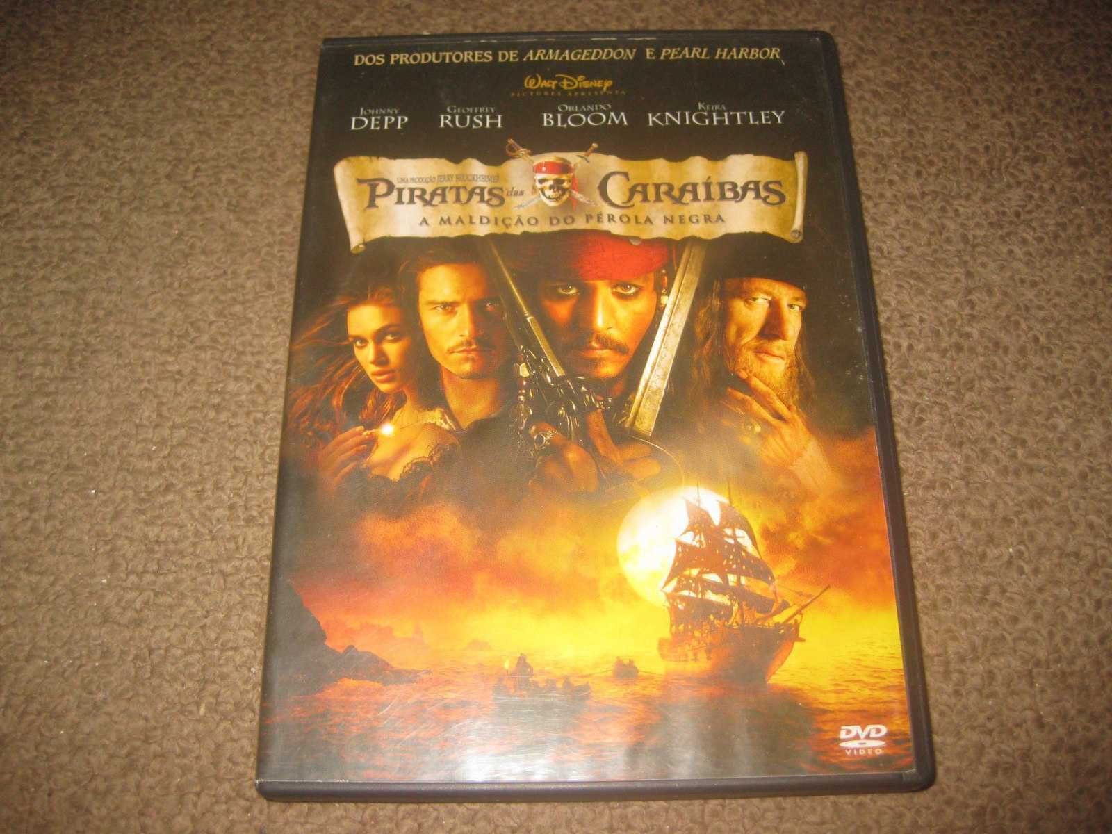 DVD "Piratas das Caraíbas: A Maldição do Pérola Negra" com Johnny Depp