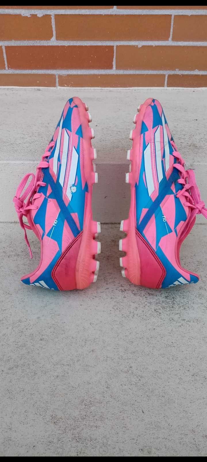 Chuteiras Adidas F10