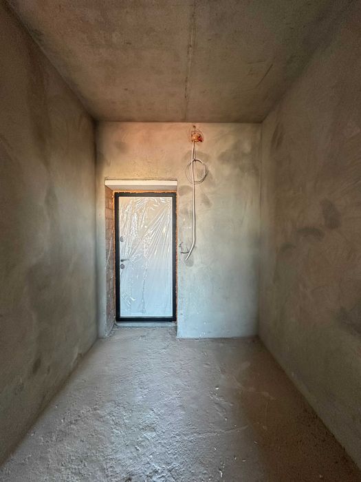 ОДНОКІМНАТНА квартира в зданому будинку