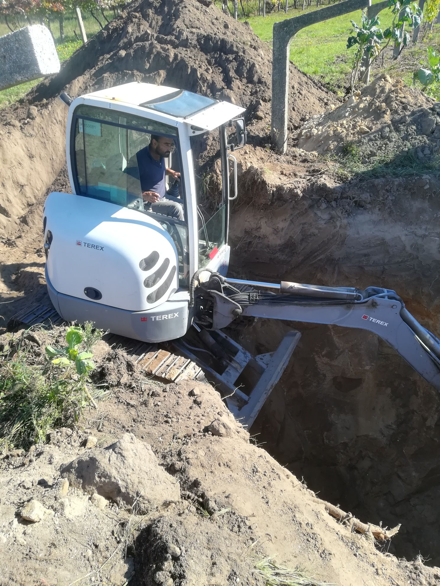 Mini giratória  TEREX HR 3.7