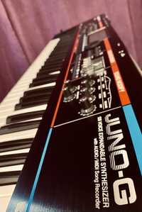 Продам професійний синтезатор Roland Juno-G