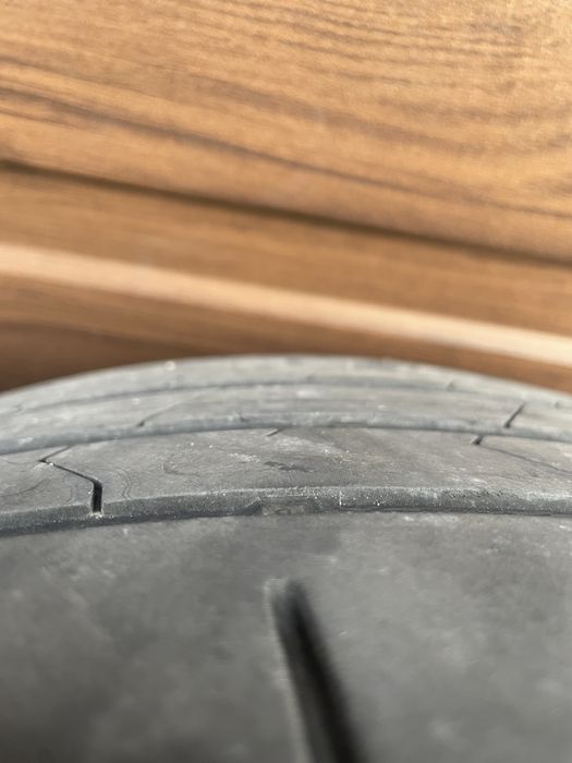 Felgi Japan Racing JR37 18x8j 5x114,3 ET45 225/40