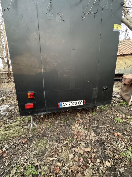 Фудтрак, торгівельний причіп великий з профессійним обладнанням