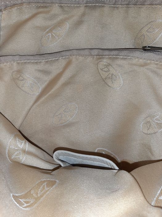 Кожаная женская сумка DIAMOND с замшевой вставкой.