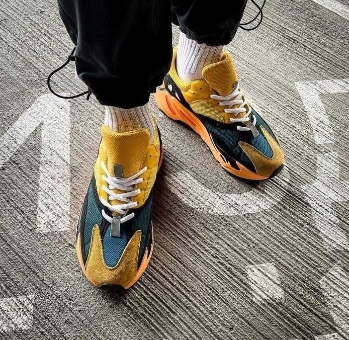 Кроссовки Adidas Yeezy Boost 700 Sun 36-45 адидас изи Топ модель