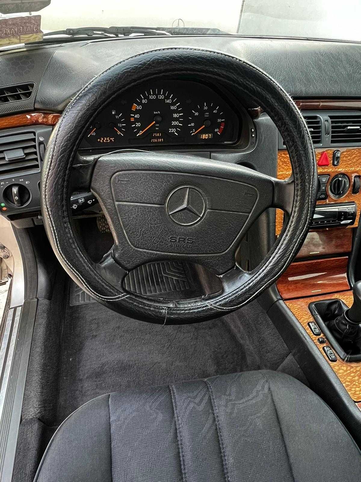 Mercedes E220 Diesel