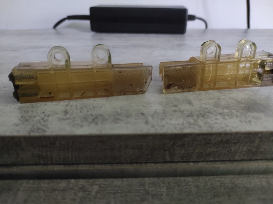 Рідні завіси для плавного ходу кришки Арктур 001