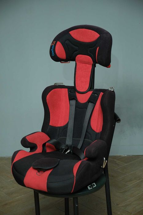 Автокрісло дитяче Berber, 9-36 кг, в гарному стані
