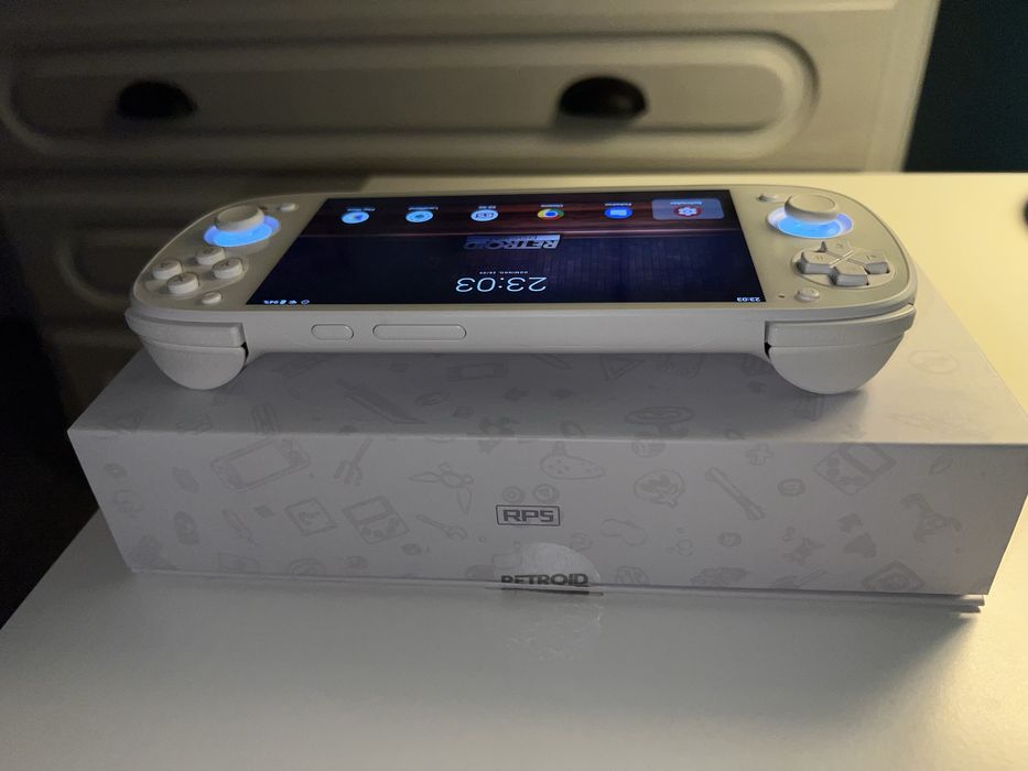 Consola retroid pocket 5