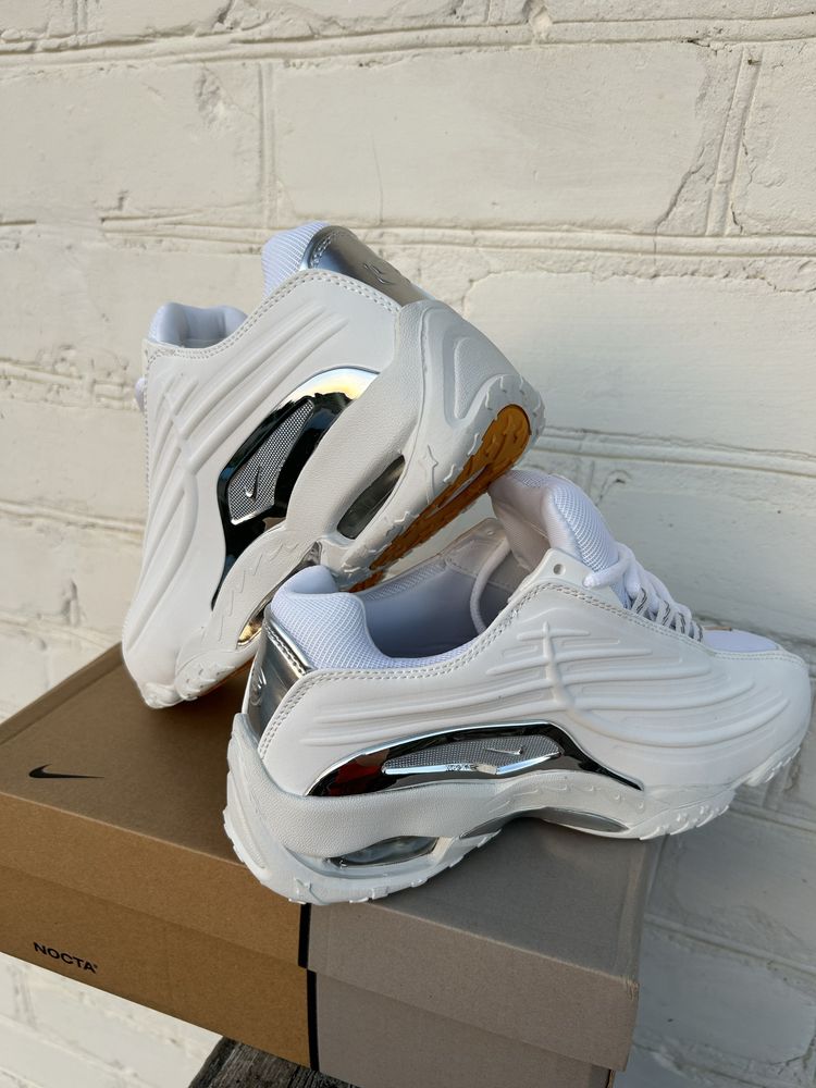 Nike hot step air terra triple white x nocta 2