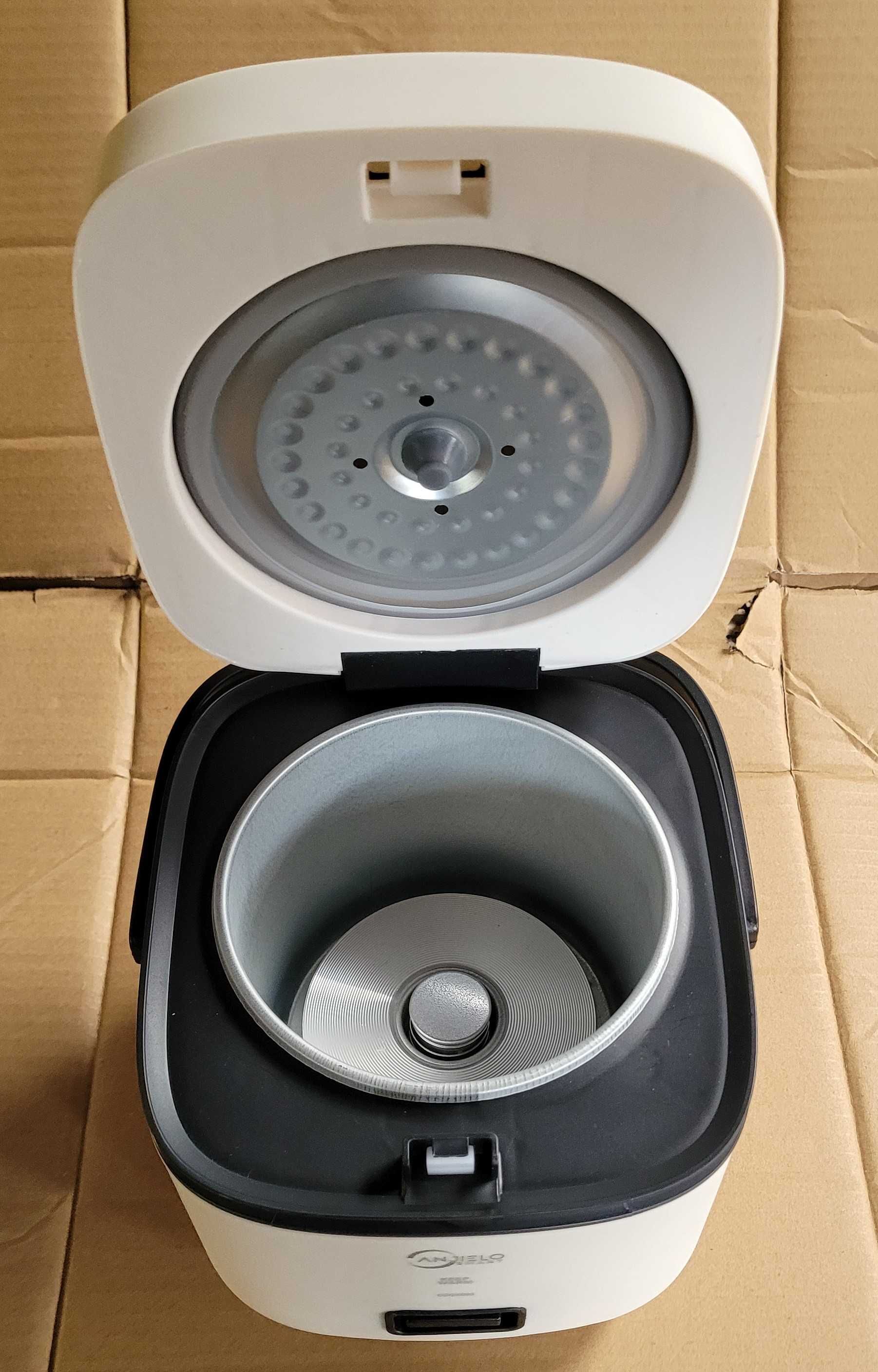 Elektryczny mini garnek do gotowania ryżu o pojemności 1,2l