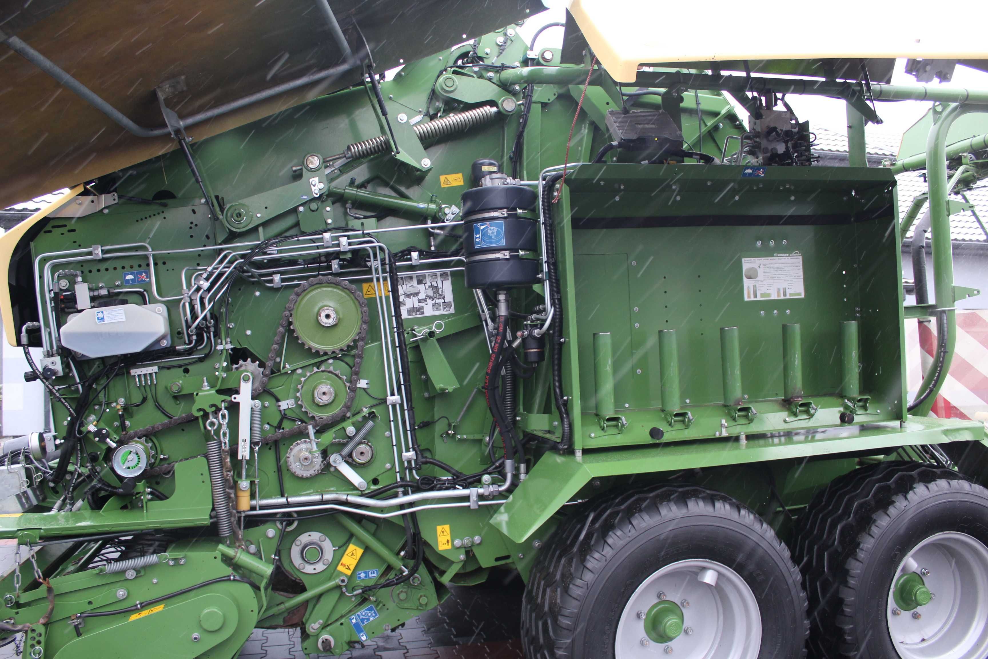 Krone Comprima Prasoowijarka mchale lely
