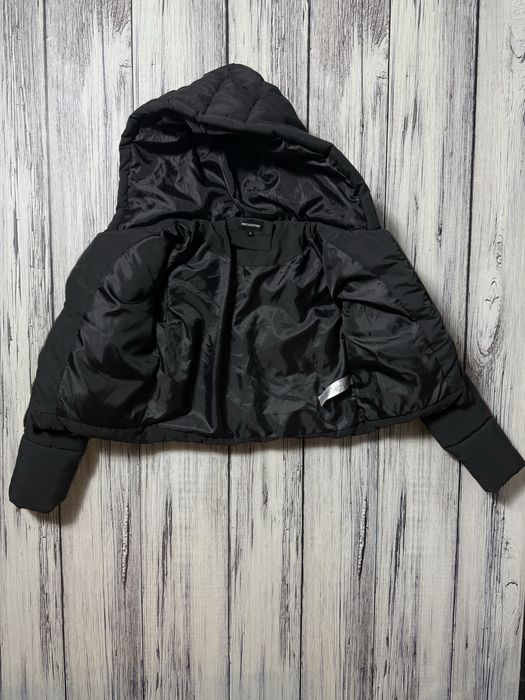 Pretty little things куртка оригинал чёрная укороченная s размер