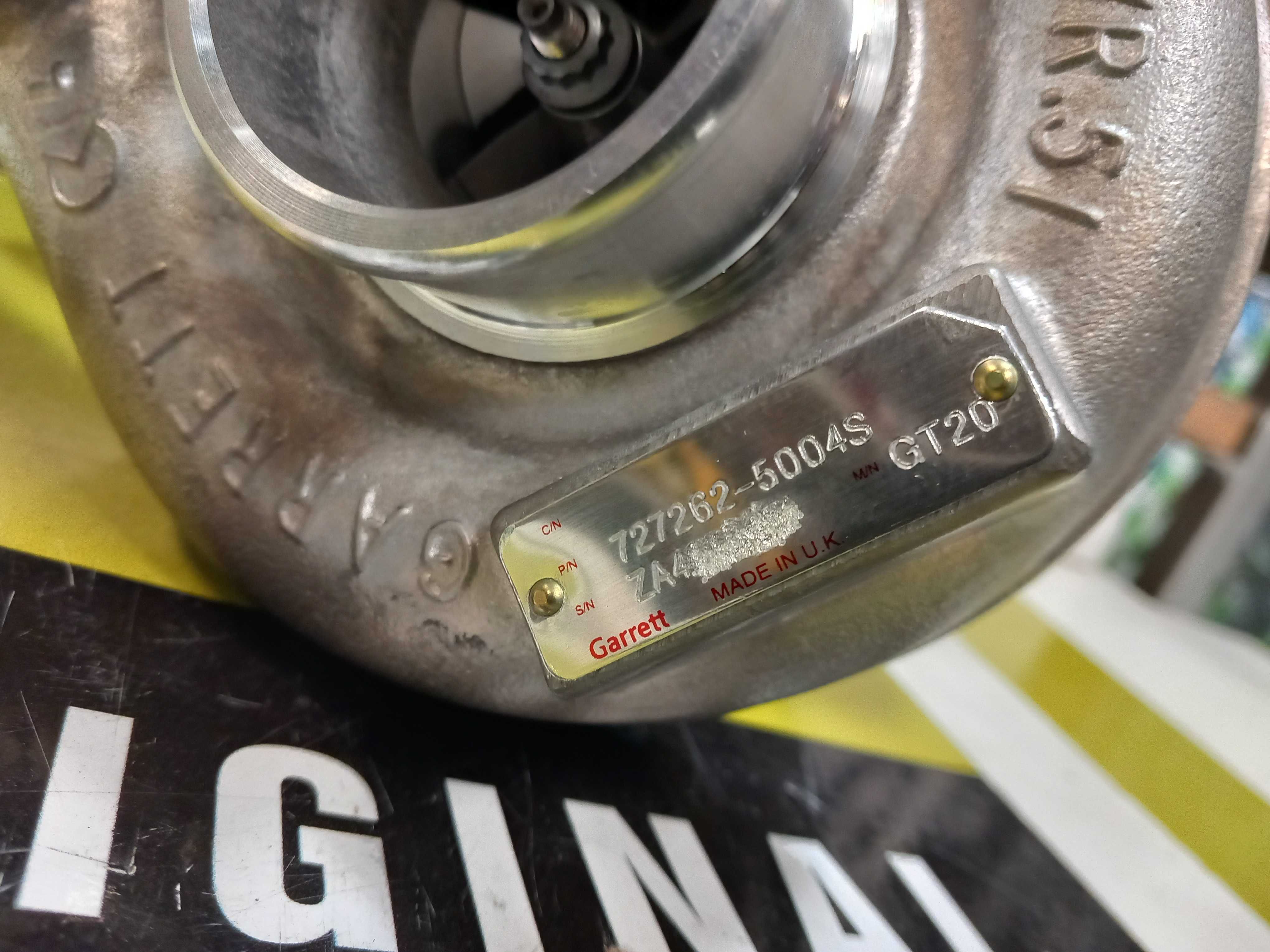 Turbosprężarka Garrett sprężarka turbina turbo CASE MX90C Perkins 4-C