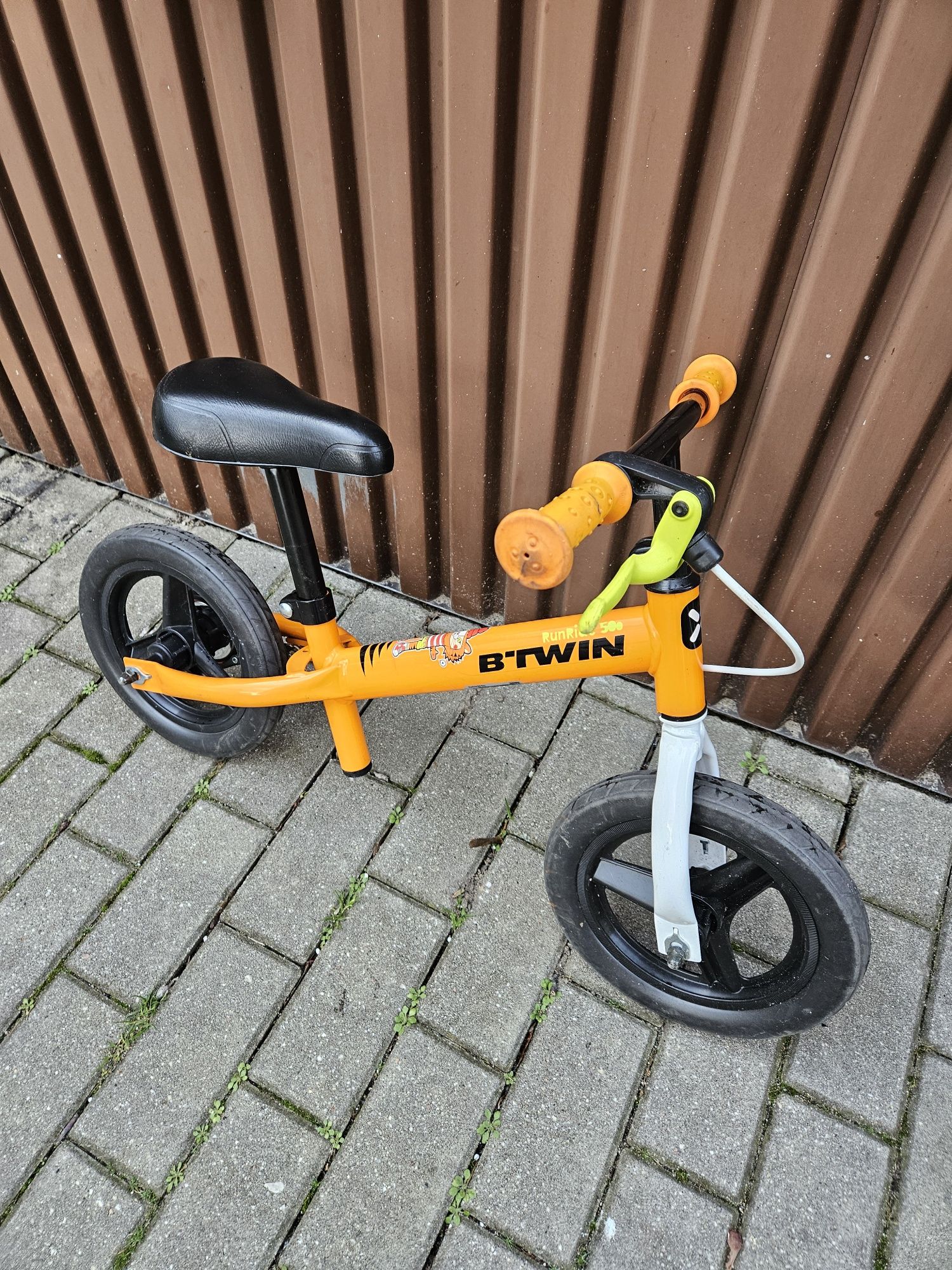 Rowerek biegowy B-Twin Runride 500 jak nowy