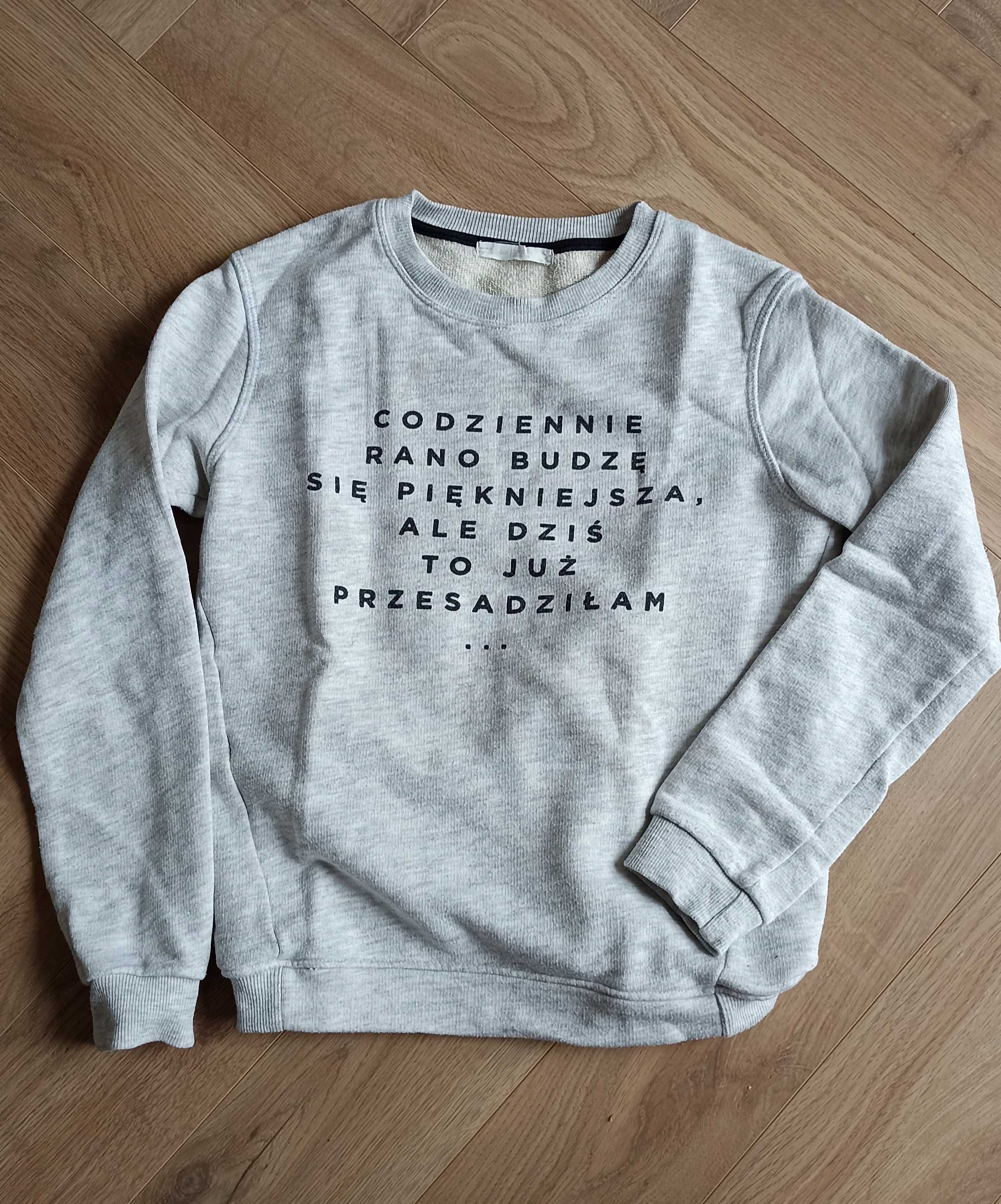 Bluza damska z napisem (Bershka S)