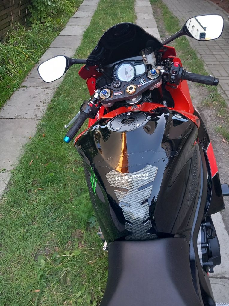 Suzuki gsx-r 750 gsxr 750 k7 k8 k9