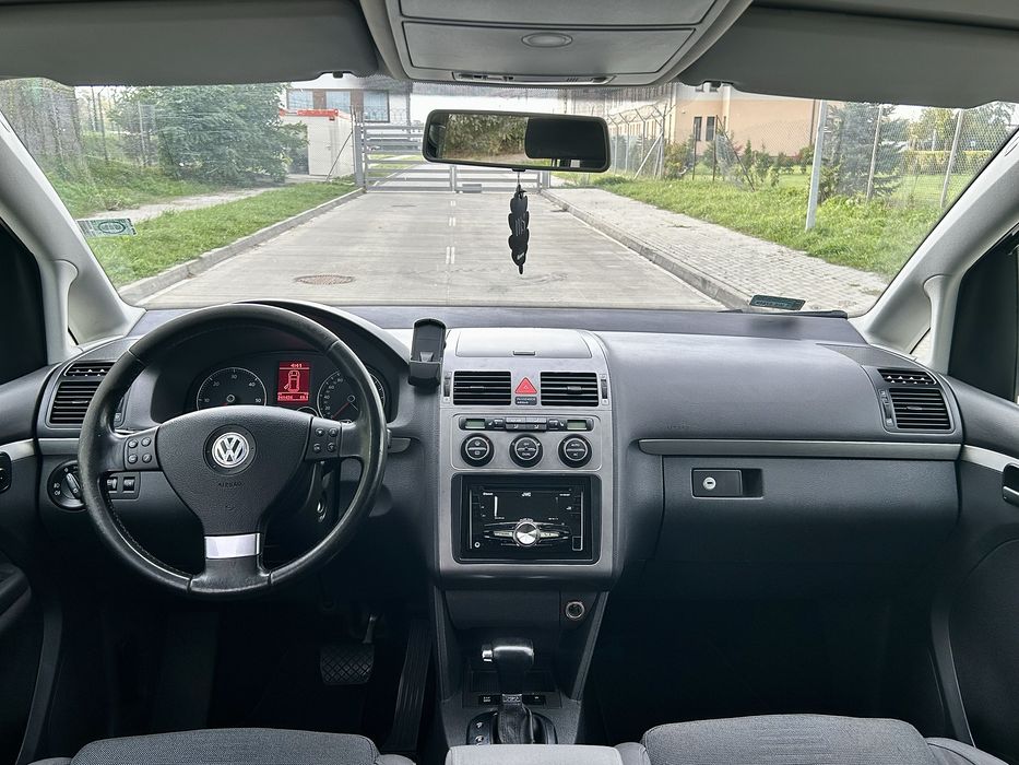 VW Touran, 2.0 tdi, DSG, bogate wyposażenie!