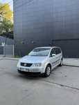 Volkswagen Touran 1,9tdi 2006р механіка 6ст ідеальний стан мінівен