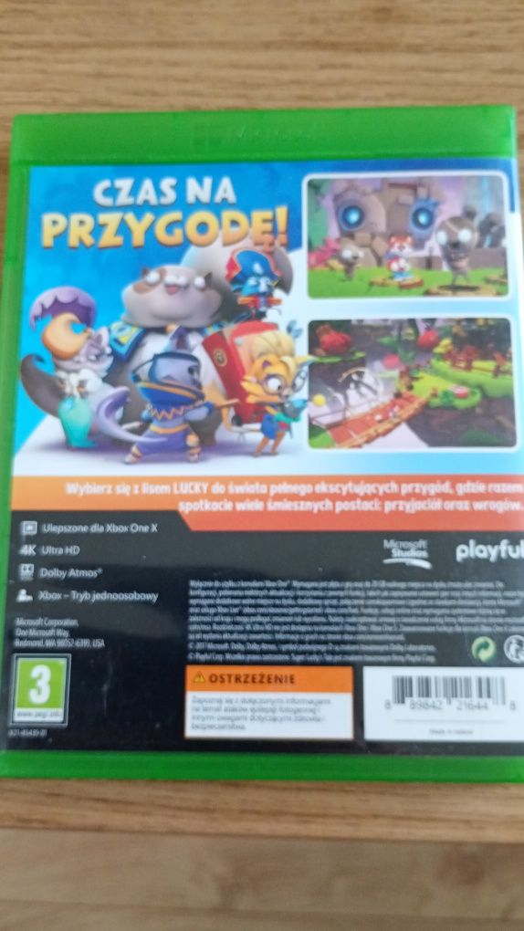 Grą na Xbox one super luckys tale