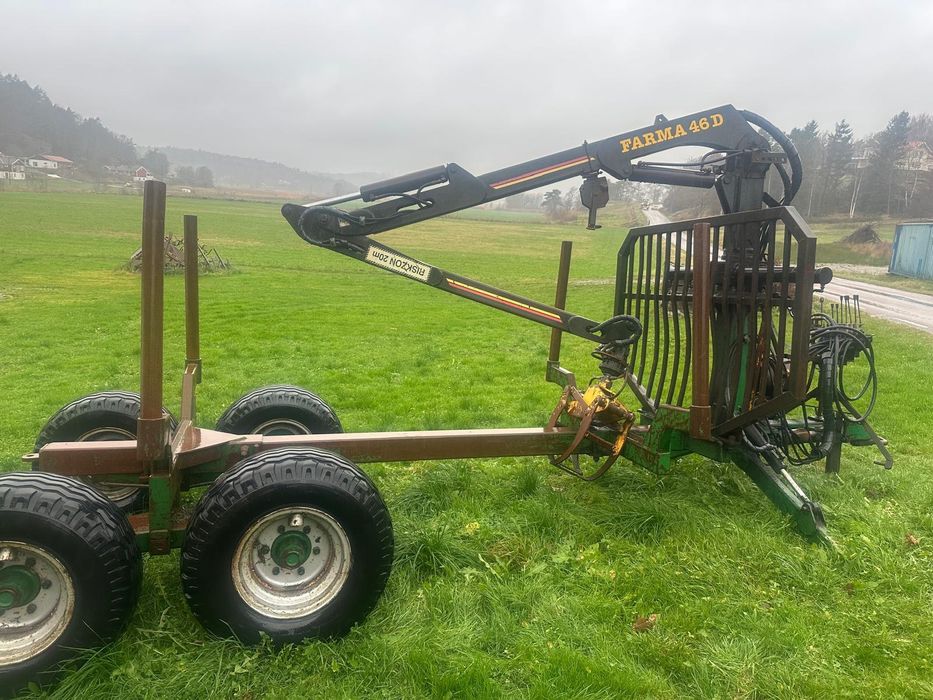 Przyczepa Leśna Farma 46D 8ton