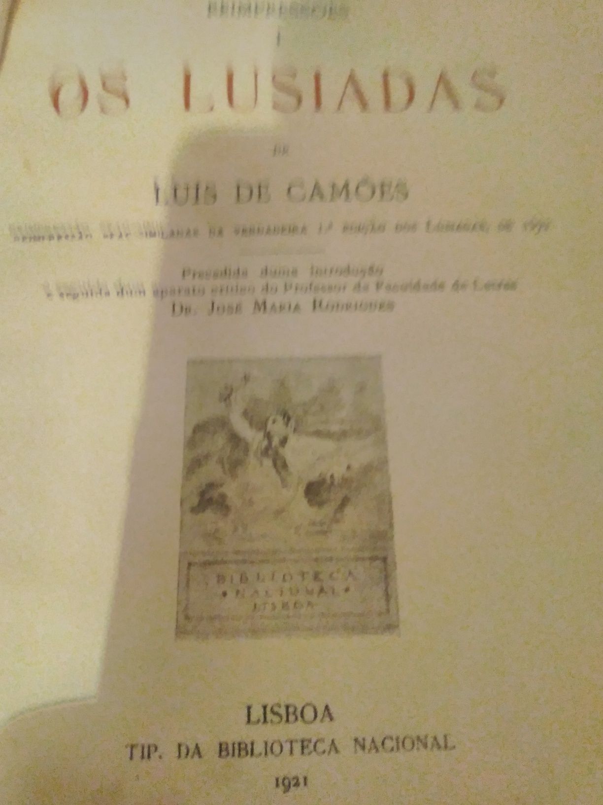 Livro de Luís de Camões