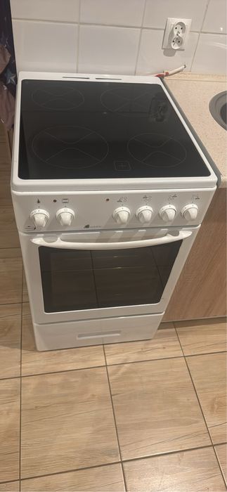 Sprzedam kuchenkę elektryczną