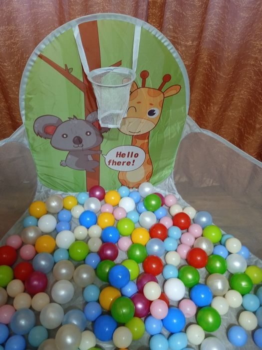 Манеж/сухий басейн з кульками