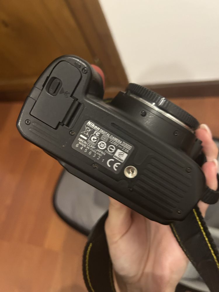 Nikon 3000 com 2 objetivas