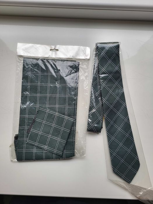 Комплект чоловіча краватка + хустка + шарф