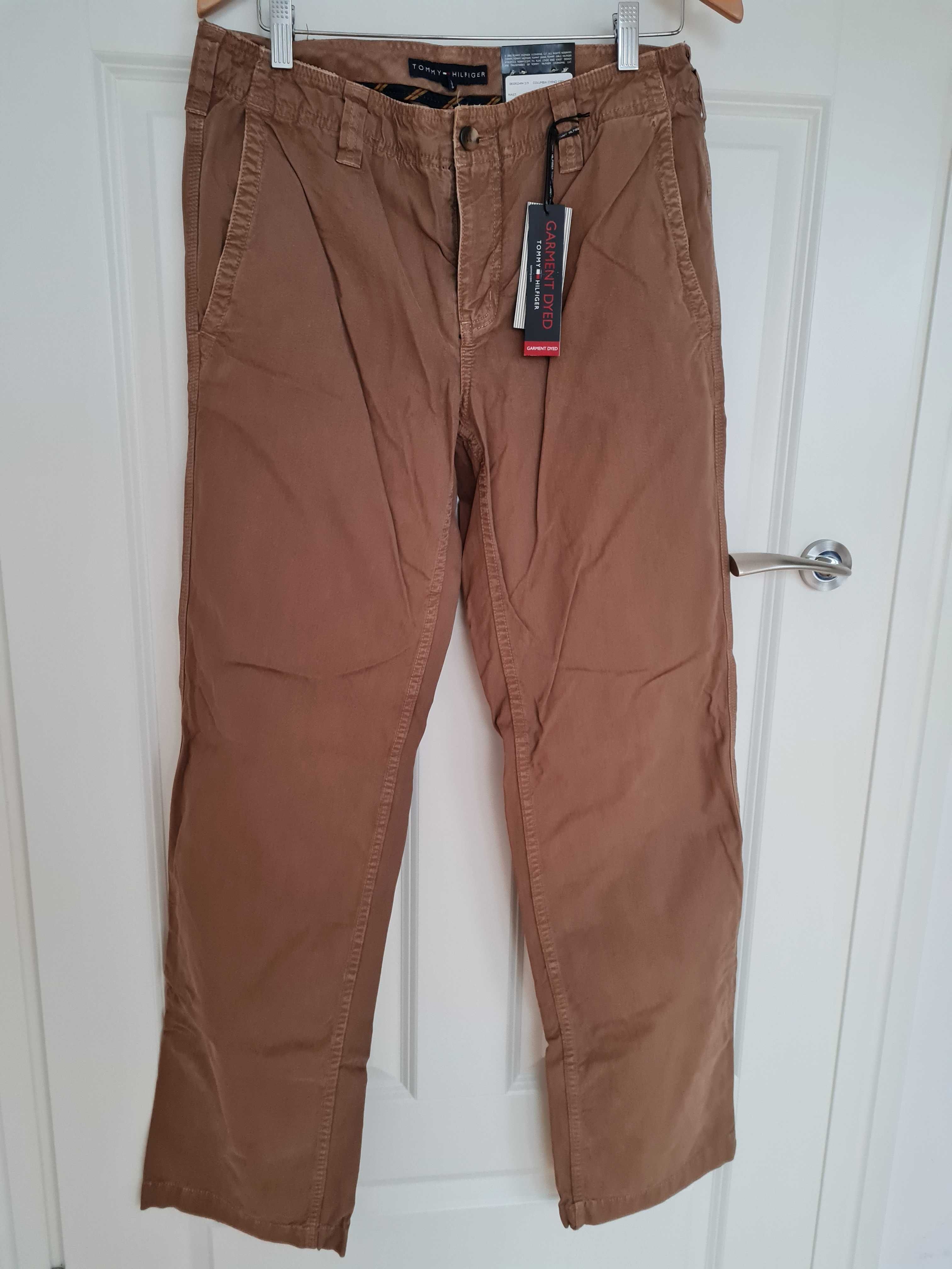Nowe męskie brązowe spodnie Tommy Hilfiger W32 L34