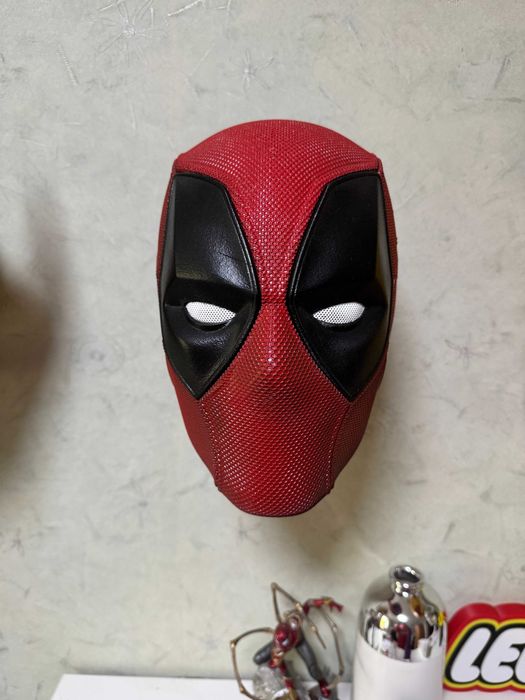 Маска супергероя Дедпул