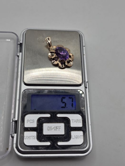 Золотой кулон ссср с александритом