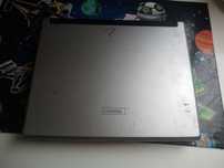 Laptop Toshiba satellite podobno rzadki