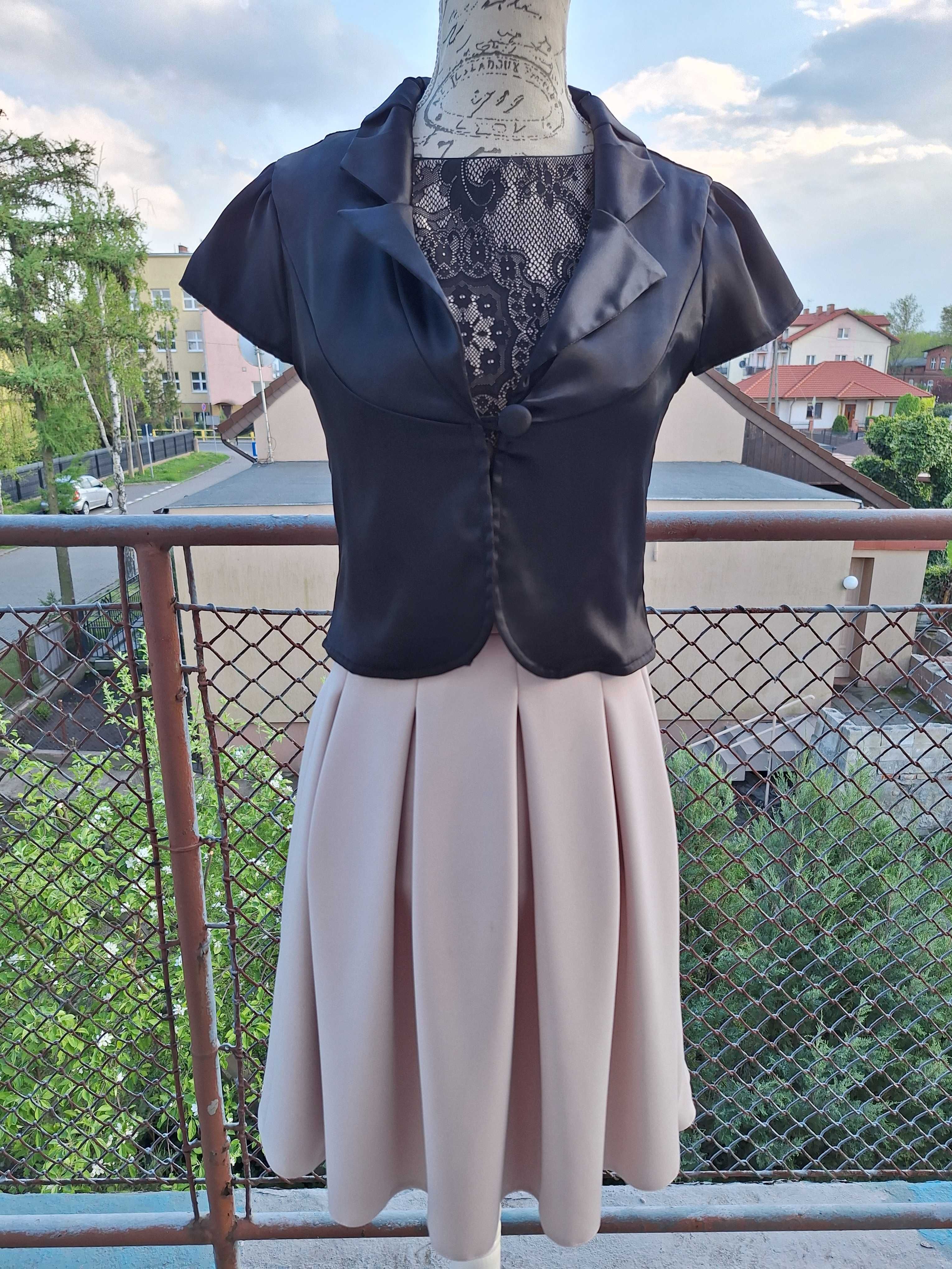 Elegancka sukienka koronkowy top