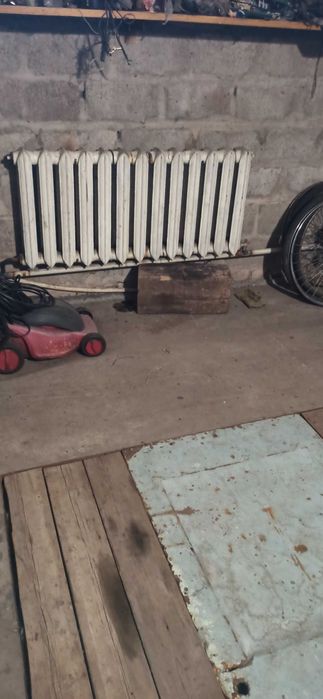 Продам будинок на селищі Залізничному