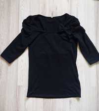 Czarna bluzka damska z narażonymi rękawami. Rozmiar S
