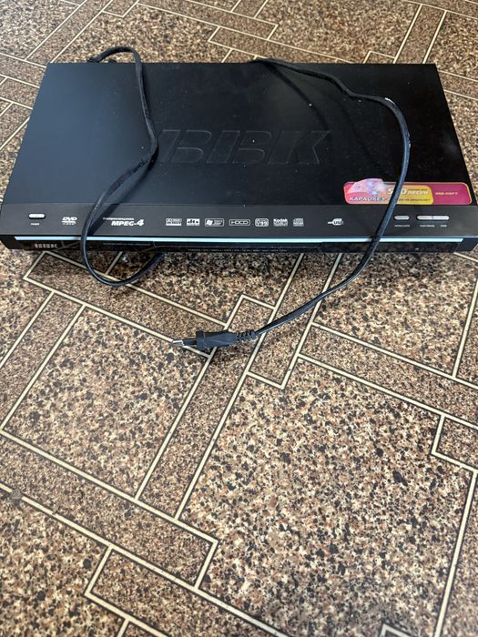 Продам DVD плеєр BBK