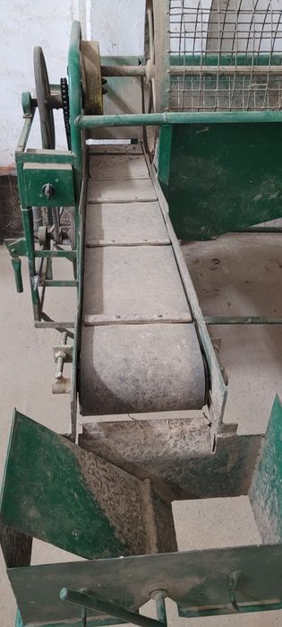 Sortownik do ziemniaków z podajnikiem nie puck ani rolmet em taśmowym