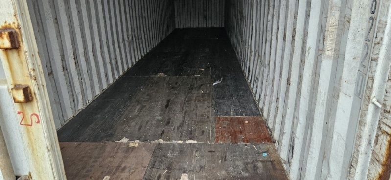 wynajmę kontenery magazynowe od 18m2 ,