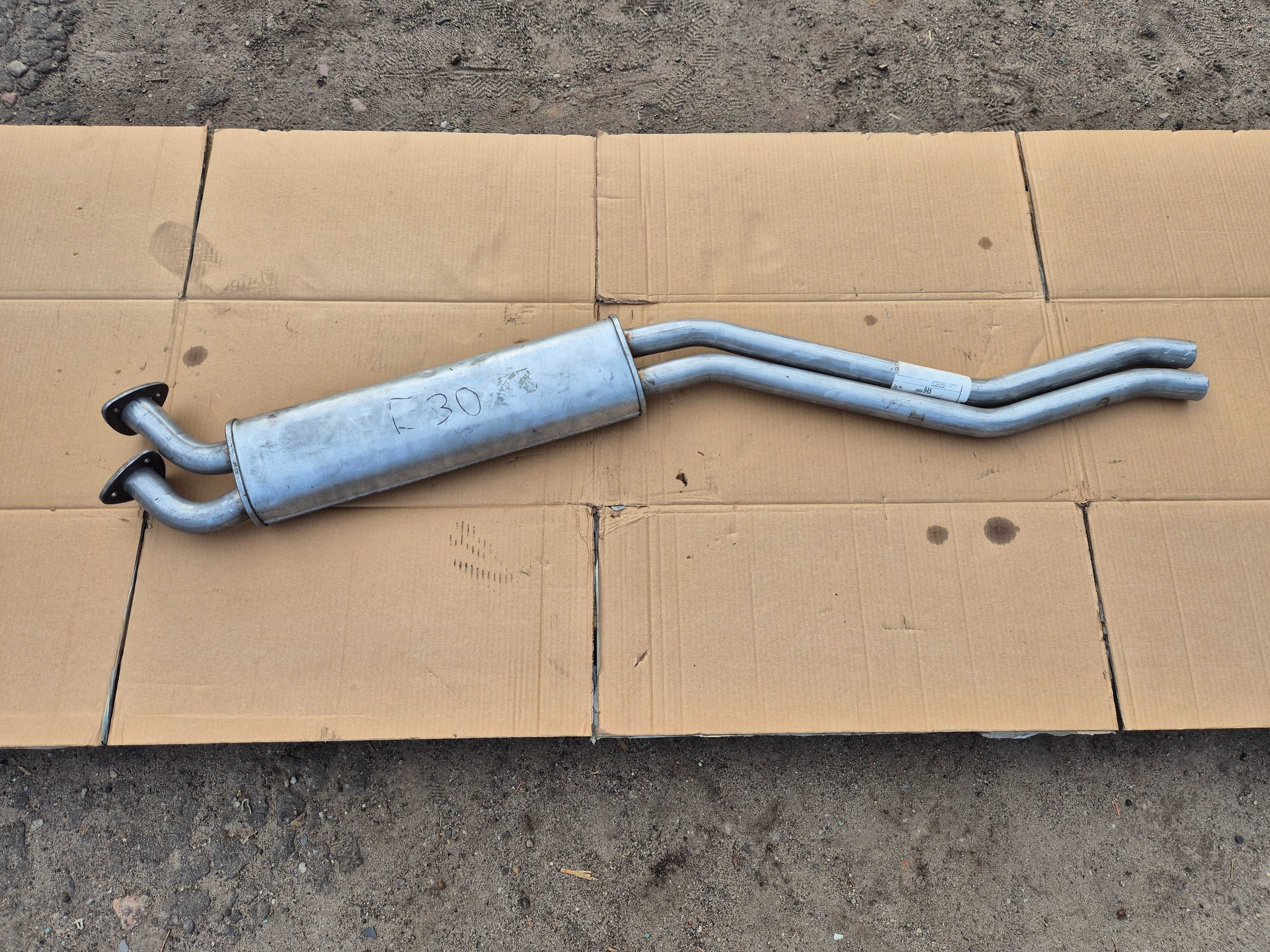 NOWY Tłumik Środkowy BMW 3 E30 323i  2.3 2.4 Sedan 83-87r. Wydech