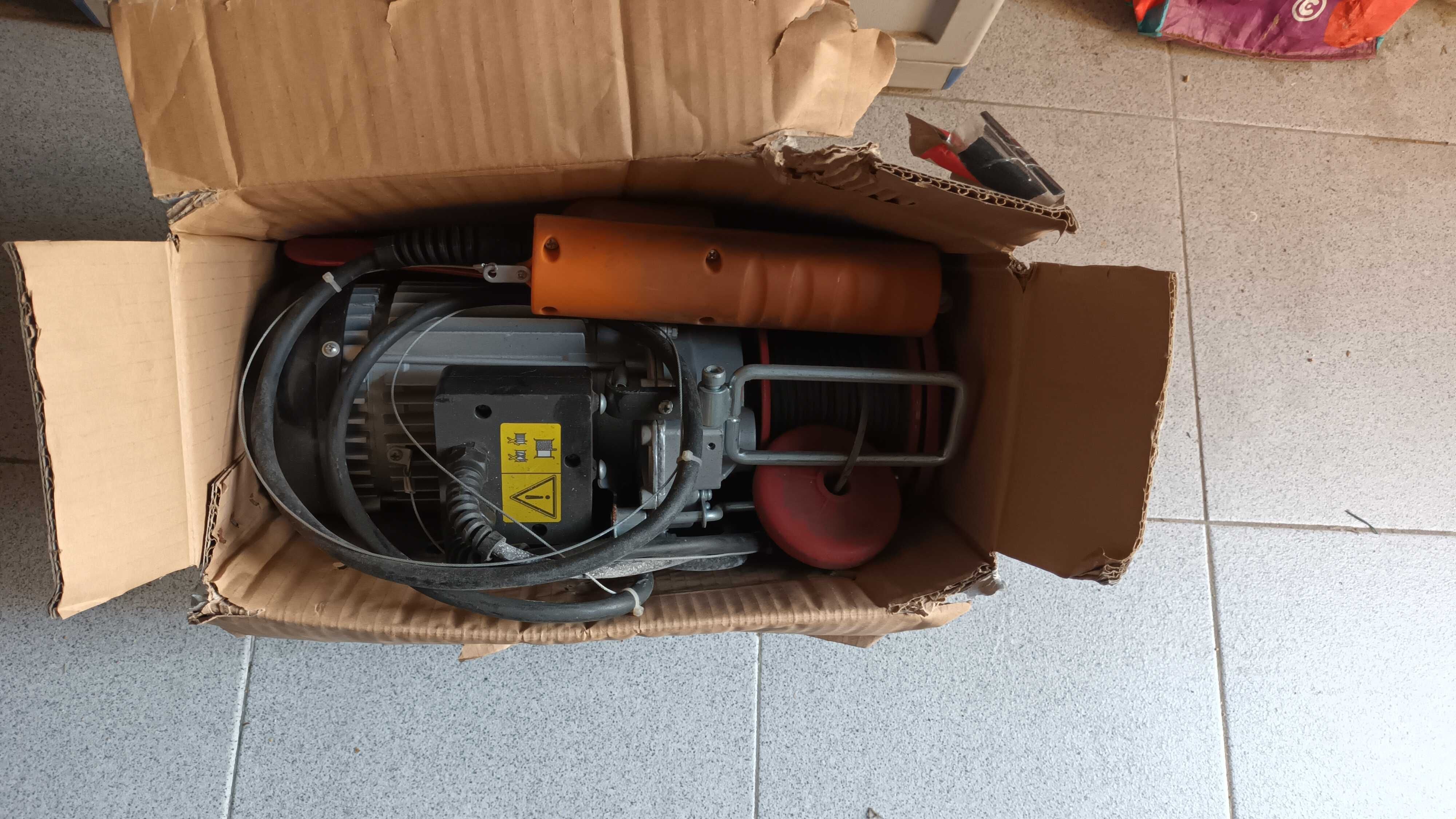 Guincho elétrico Einhell TC-EH 500