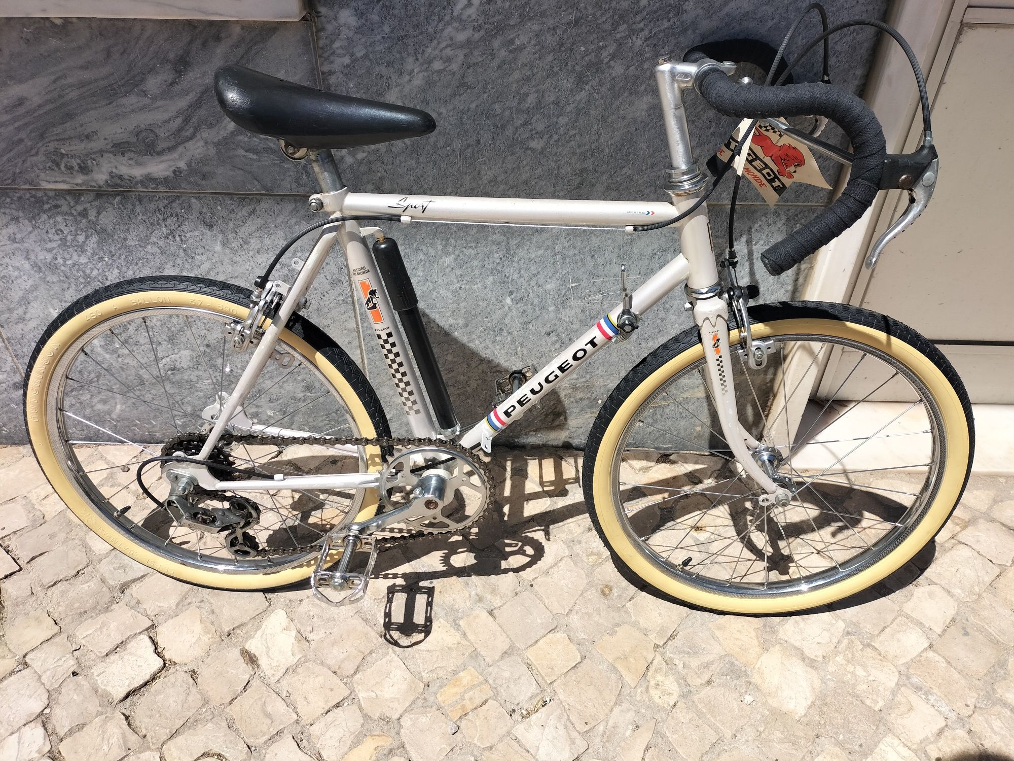 Bicicleta de estrada Peugeot de criança