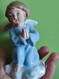 Фарфор фігурка статуетка хлопчик ангел navel Італія
