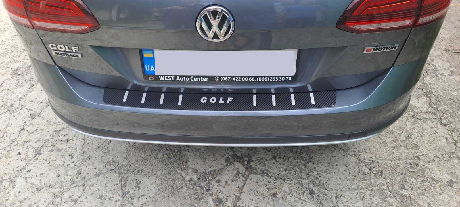 Накладка на бампер VW Golf 7 Combi Универсал Нержавейка в карбоне
