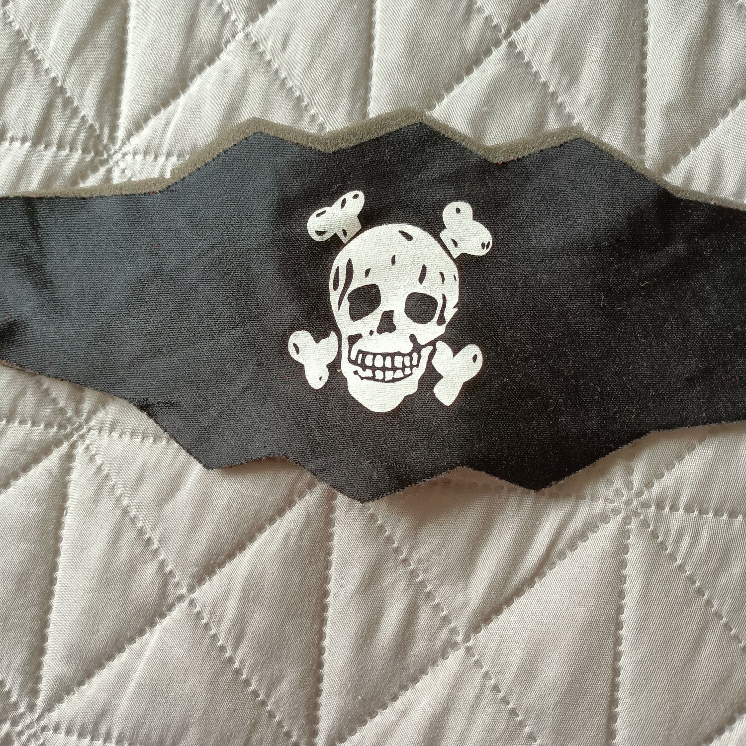 Przepaska pirata na bal przebierańców karnawałowy kościotrup Halloween