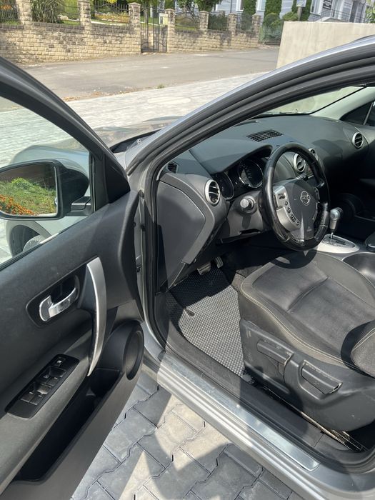 Nissan Qashqai+2 Автомат 4Х4 2.0 дизель